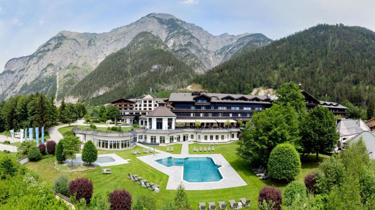 Hotel Gut Brandlhof Зальфельден Экстерьер фото