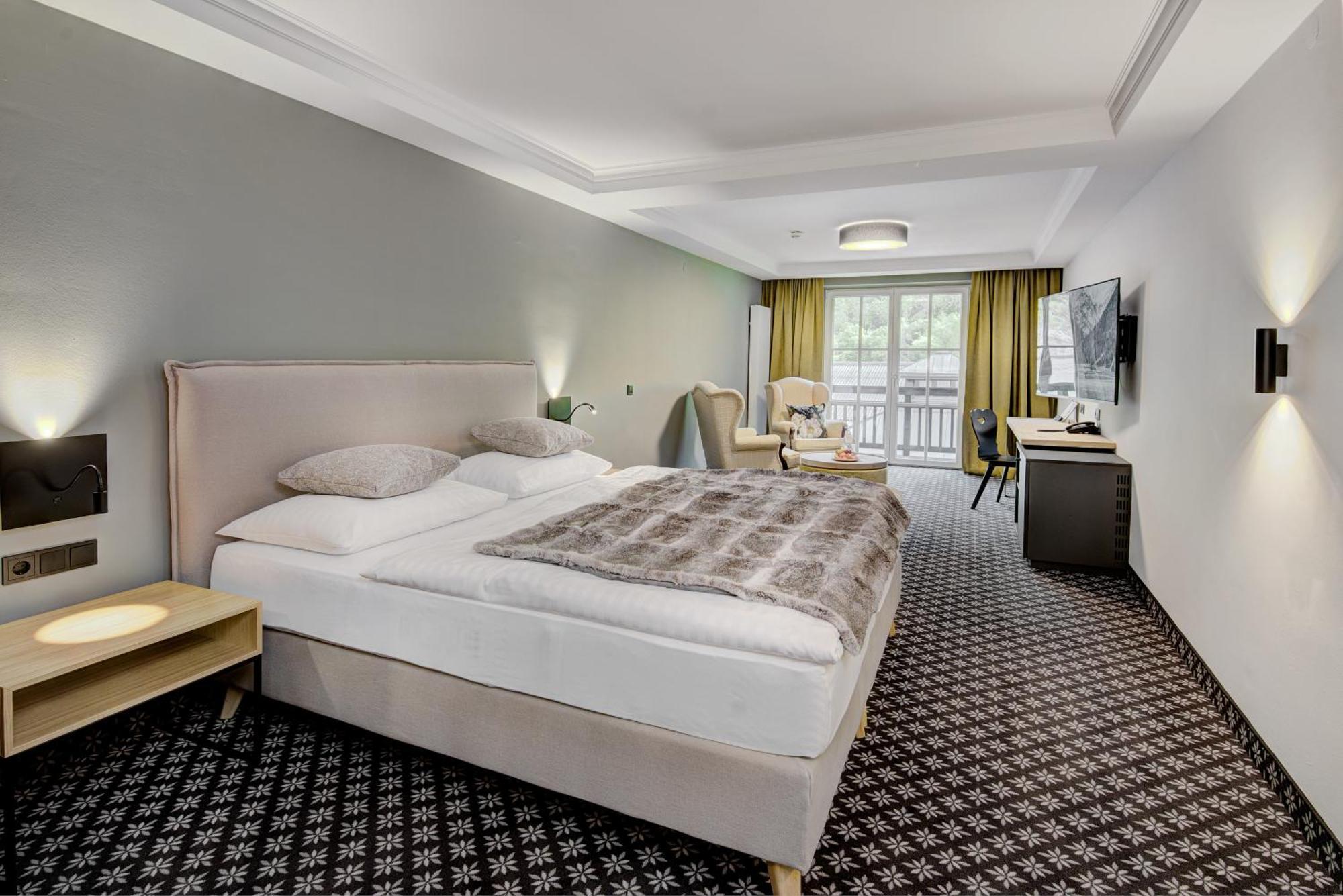 Hotel Gut Brandlhof Зальфельден Экстерьер фото